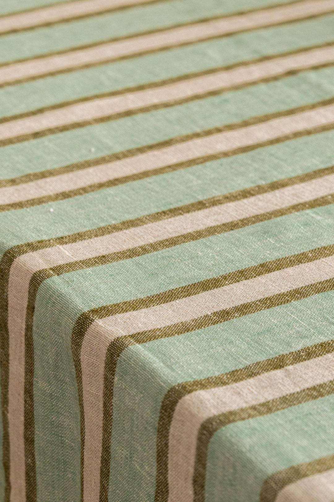 Sylph Green Linen 8ft Tablecloth