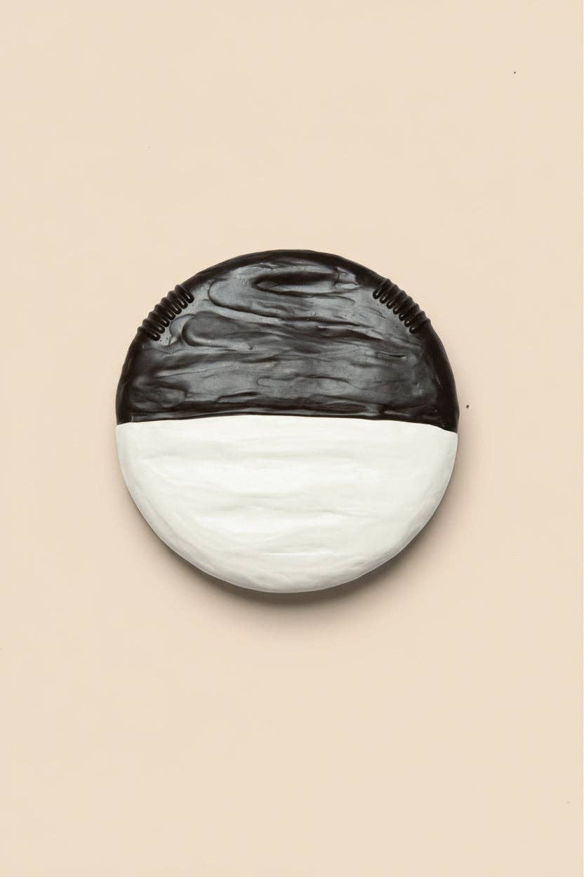 Bubbies Black &amp; White Cookie Teether