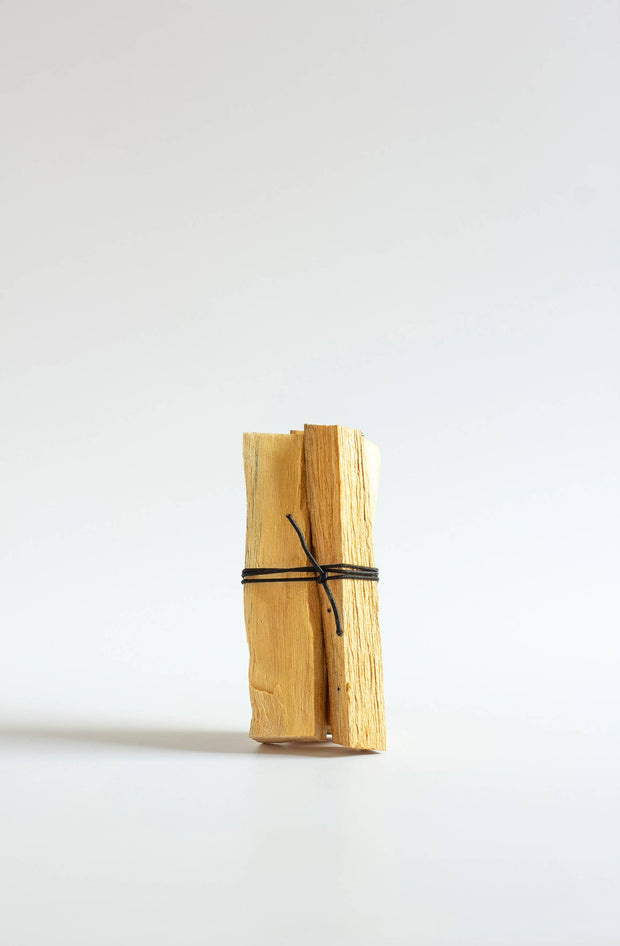 Palo Santo: Grey