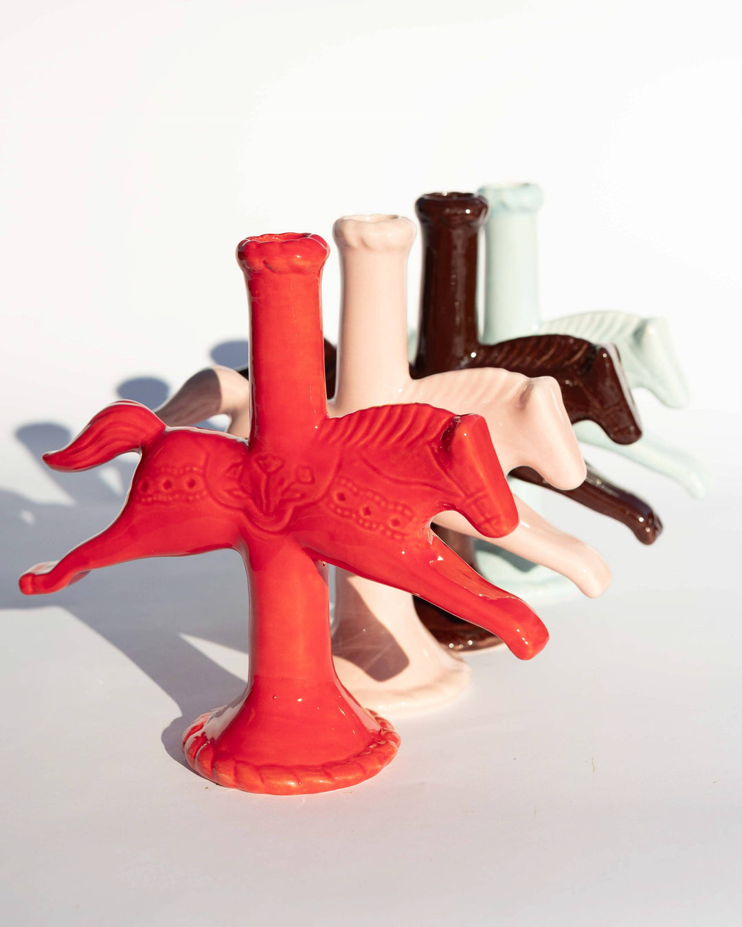 Dala Horse Candlestick Holder: Light Pink