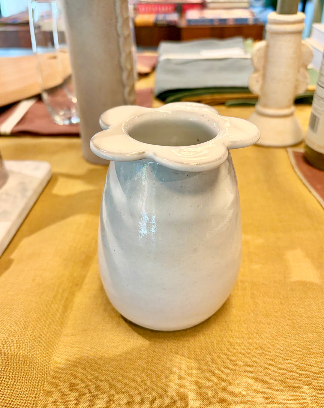Daisy Vase