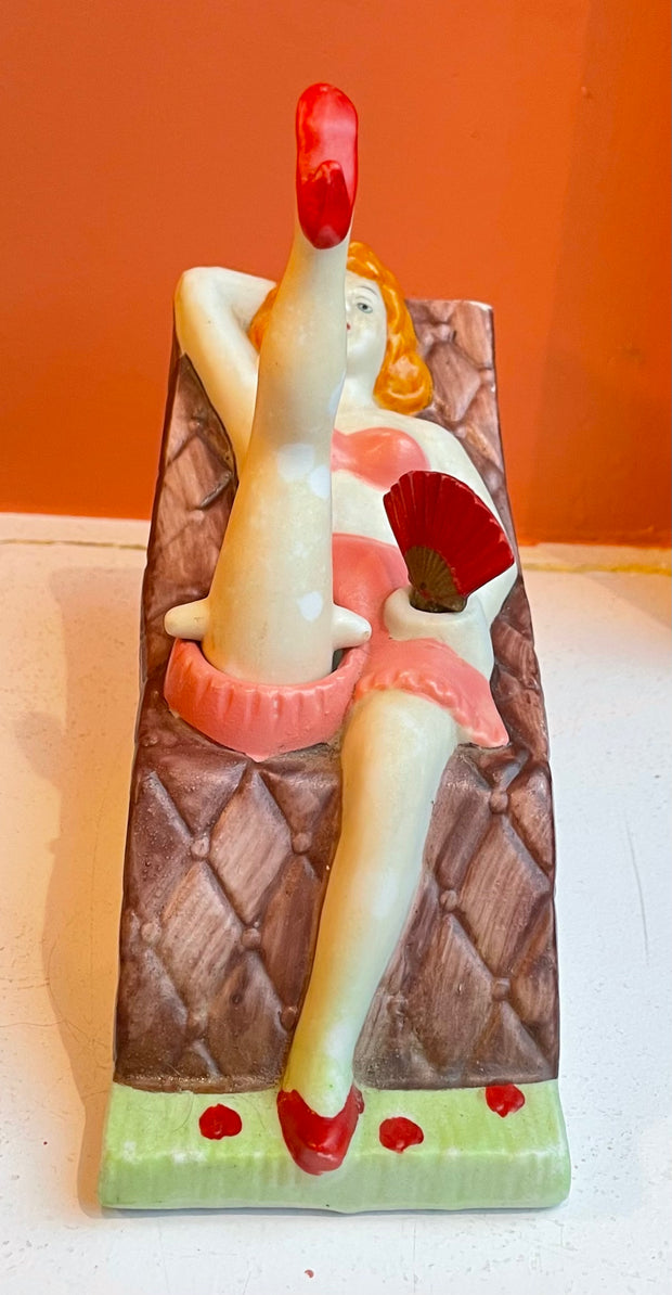 1940's "Naughty Nodder" Vintage Ash Tray