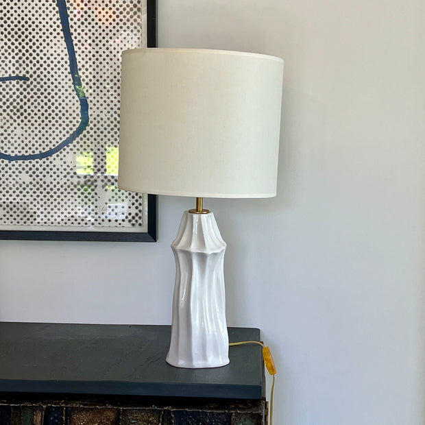 White lamp 12x5x5