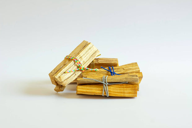 Palo Santo: Grey