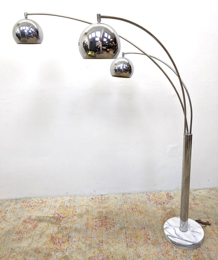 70's Modern Arched Chrome Arm Floor Lamp. Marble Round